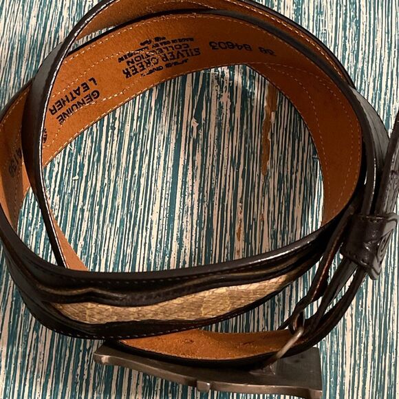 Silver Creek Collection Leather/Snake Skin Silver Buckle Belt - Picture 5 of 16